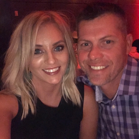 Meet your Posher, Christina - Picture 1 of 1